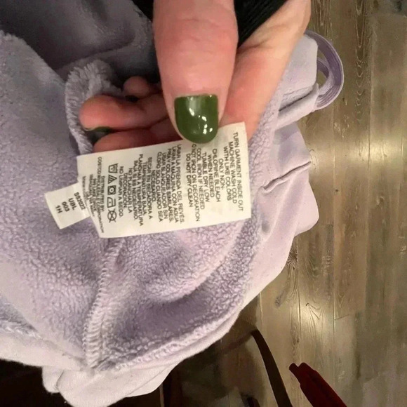 ~Champion~ Sweatshirt - Size S/CH - Picture 9 of 10